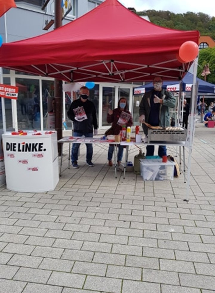 infostand-2.jpeg